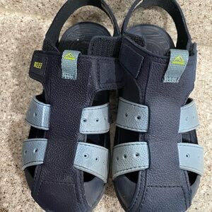 Reef h20 youth size 12 sandal